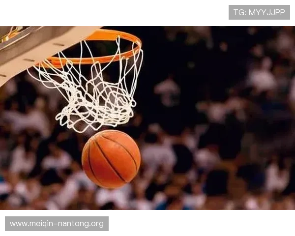 斗球网App免费下载入口，快速获取热门体育赛事实时直播